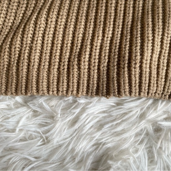 Aritzia Wilfred Montpellier Waist Turtleneck - Picture 5 of 8